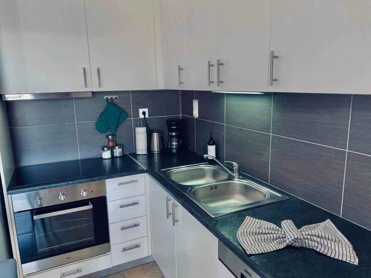 Arbutus - Relaxing Apartment With Fantastic Views Джорджополис Екстериор снимка