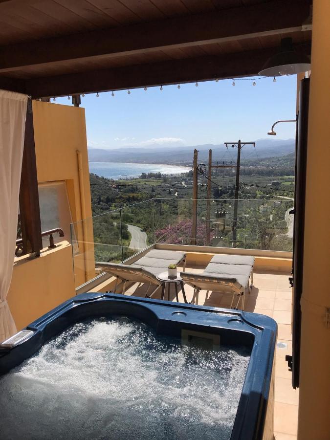 Arbutus - Relaxing Apartment With Fantastic Views Джорджополис Екстериор снимка